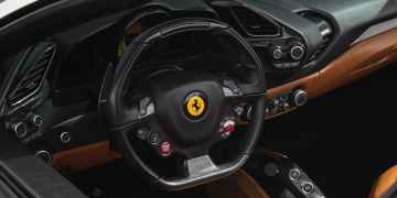 Guide des tarifs de location de supercars : quels sont les facteurs qui influencent le coût de votre location ? Logo